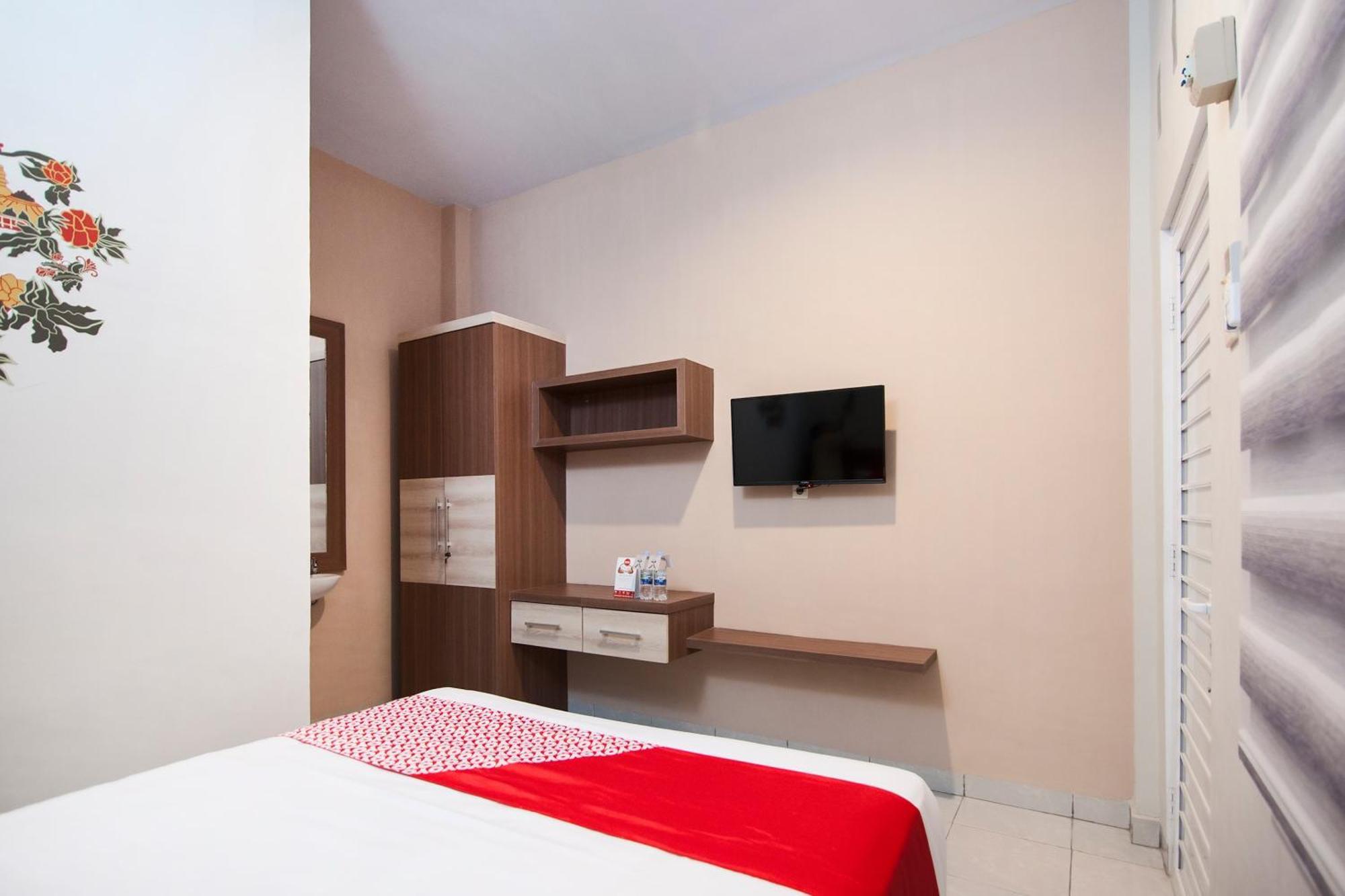 Oyo 725 My Arm Home & Stay Medan Bagian luar foto